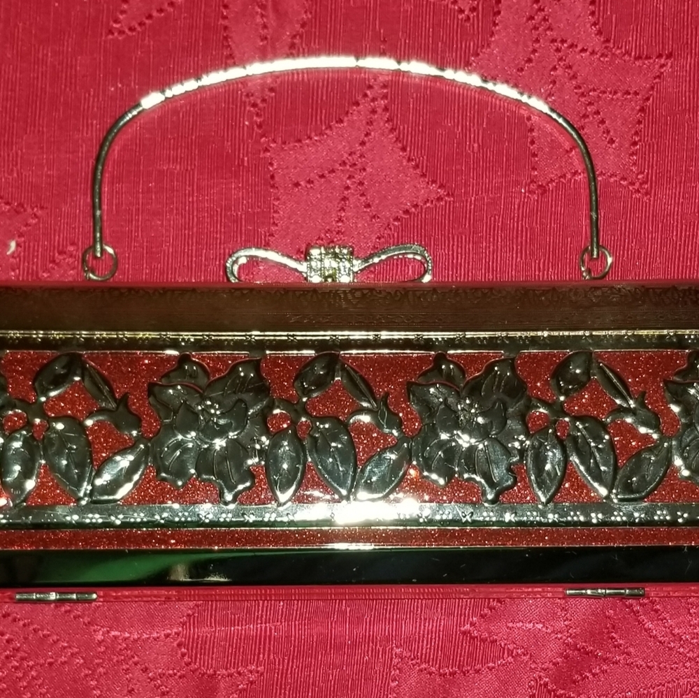 Red Evening Clutch Like New No Tag
